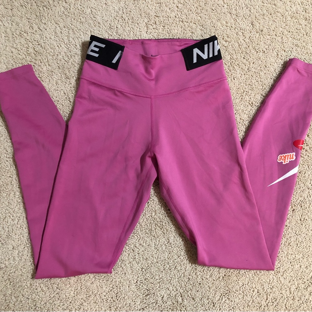 Nike Dri-Fit Pink Leggings Size XS